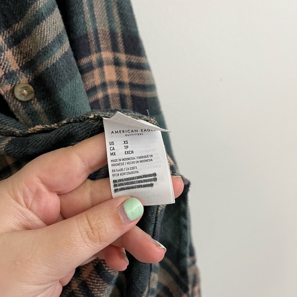 American Eagle Outfitters Green Boxy Button Down Shirt - Picture 6 of 6